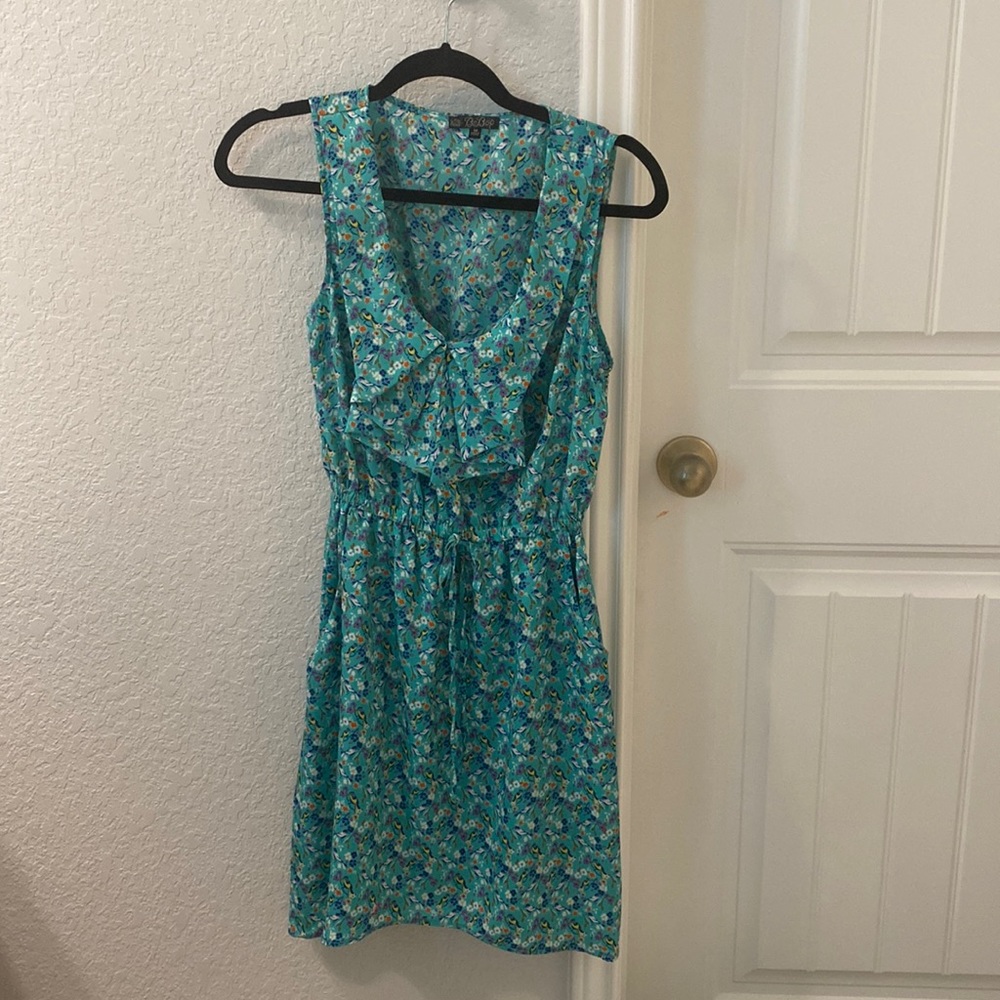 Women’s floral/bird dress